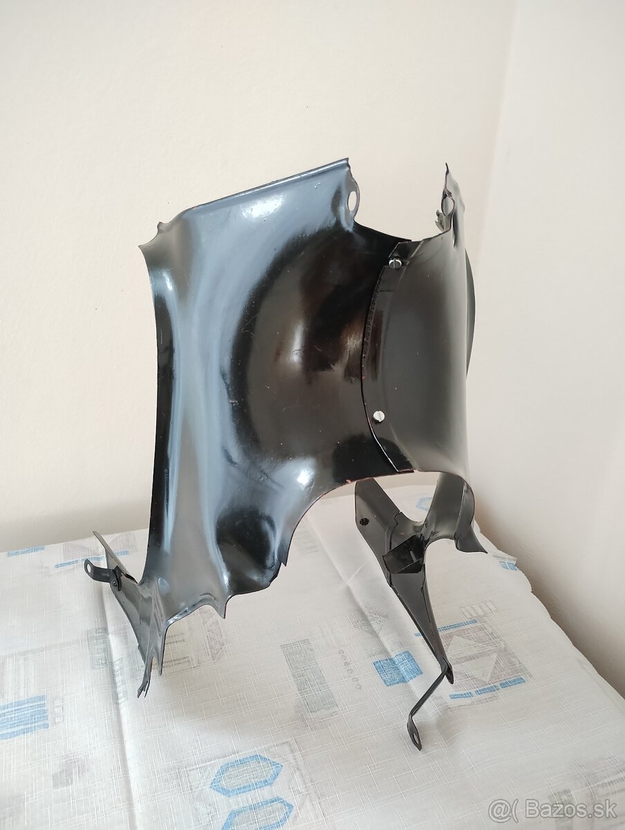 Prodám uloženkové podsedadlové plechy na Jawa ČZ 250 - 5