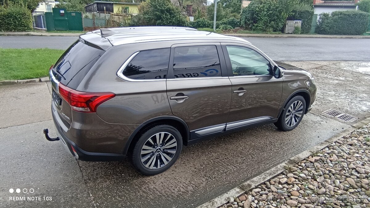 MITSUBISHI OUTLANDER 2,0 MIVEC 2WD CVT - 5