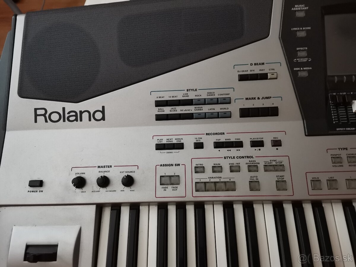 Roland E80 - 5