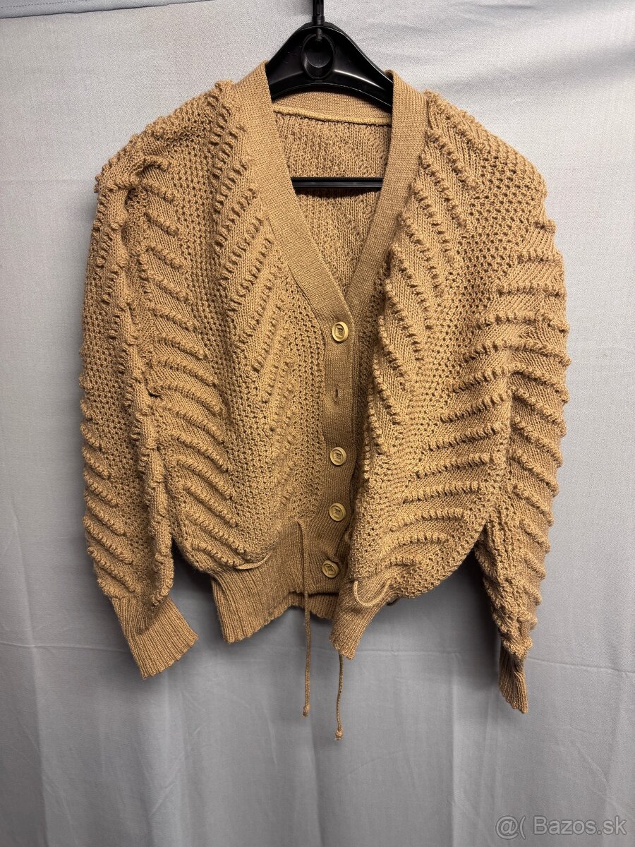 ľudový dedinský kroj - 5