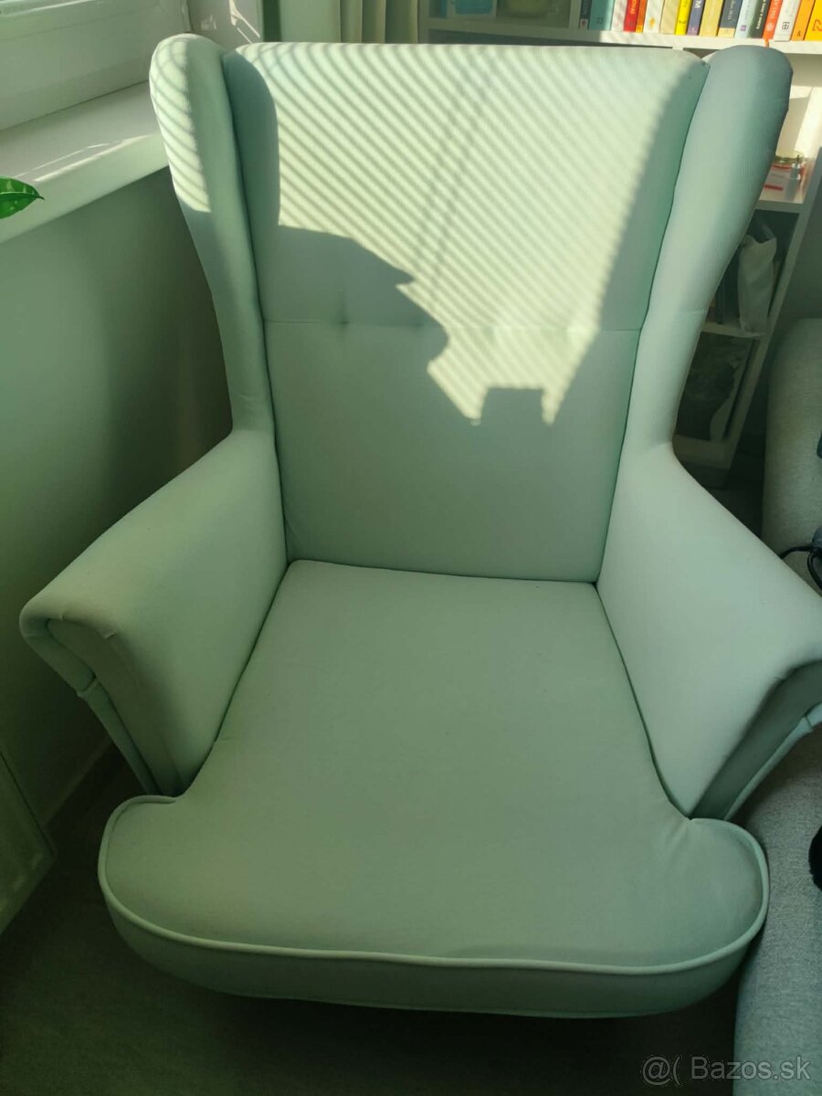 Predam kreslo s taburetkou - 5