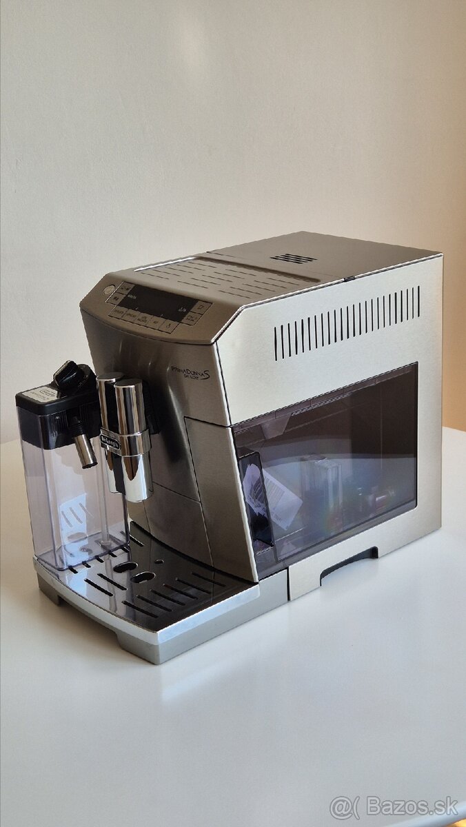 Kávovar DeLonghi PrimaDonna Deluxe - 5
