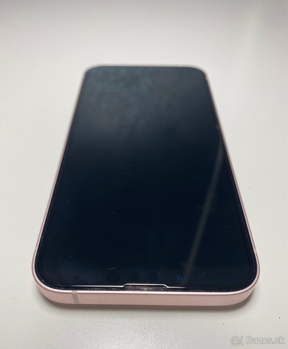 iPhone 13 Pink, batéria 87% - 5