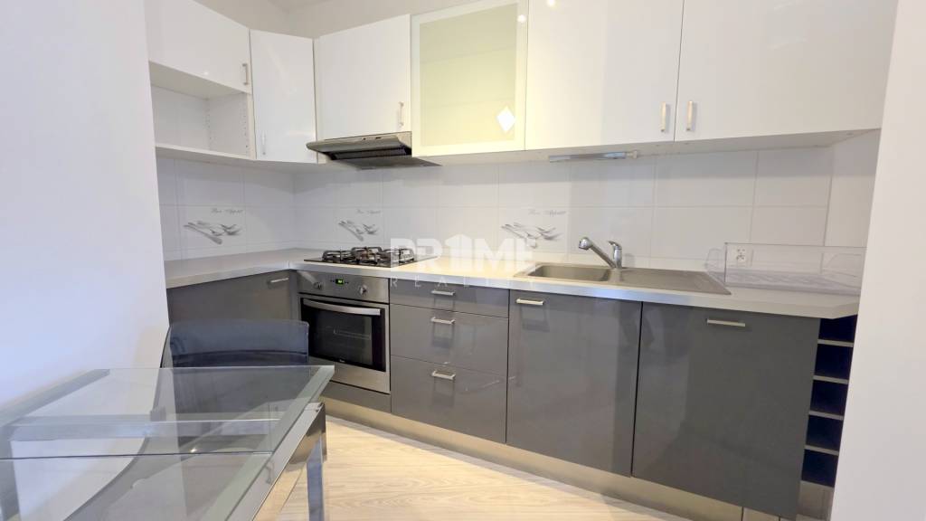 MODERNÝ 2i BYT, REKONŠTRUKCIA, Trnavské mýto, Trnavská cesta - 5