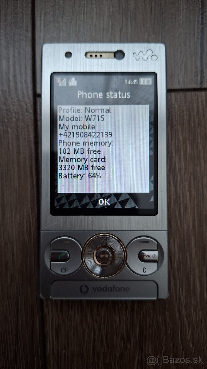 Sony Ericsson W715 Walkman - 5