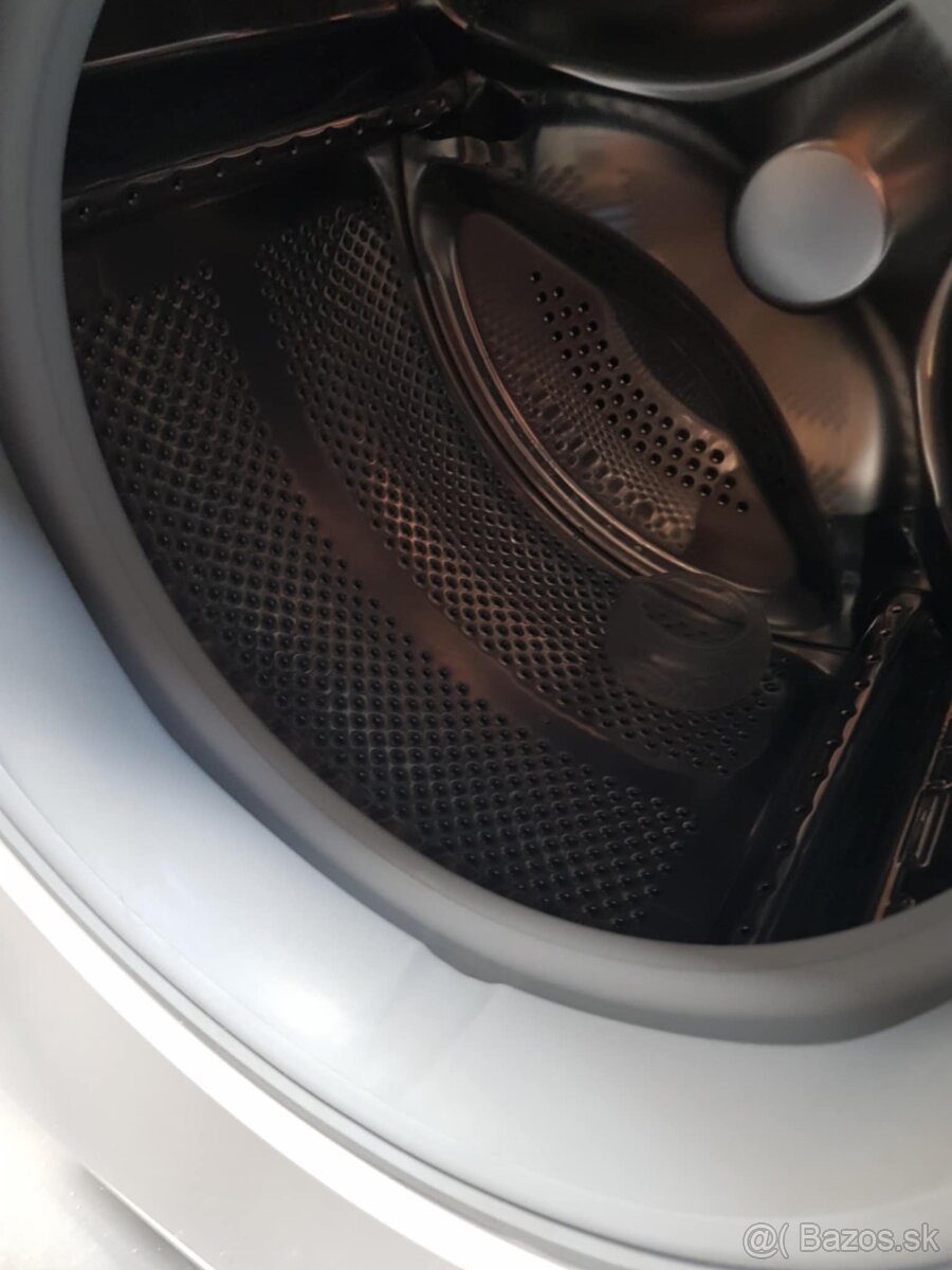 Z predu plnená práčka BOSCH - 5