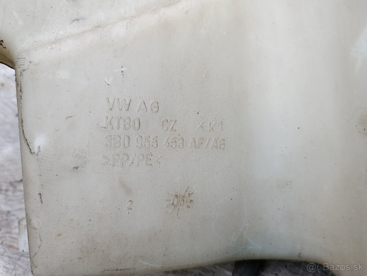 Nádržka ostrekovača komplet Superb1 - 5