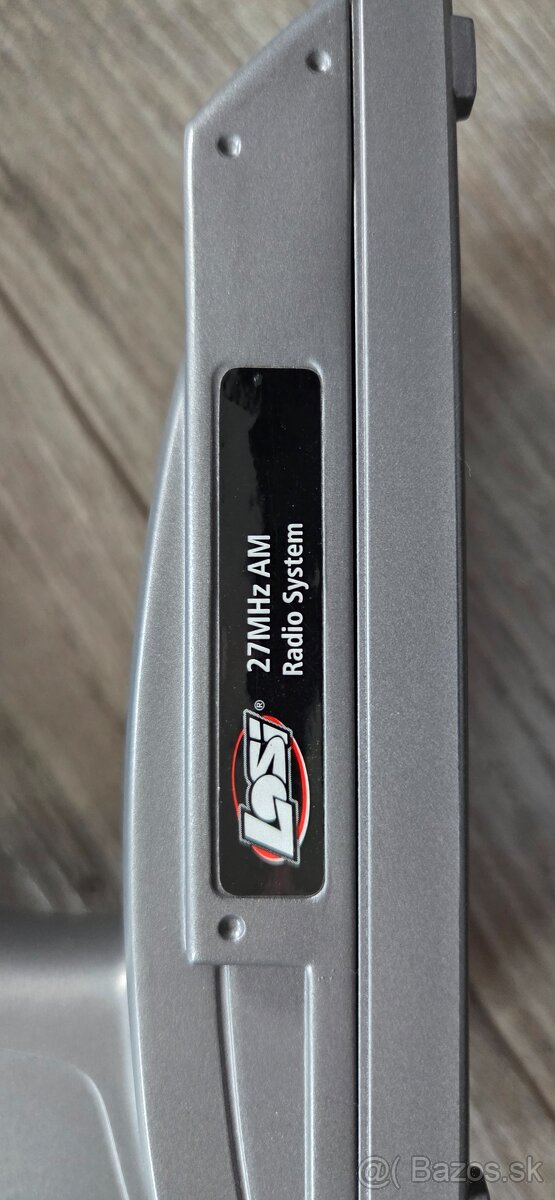 LOSI RC vysielač - 5