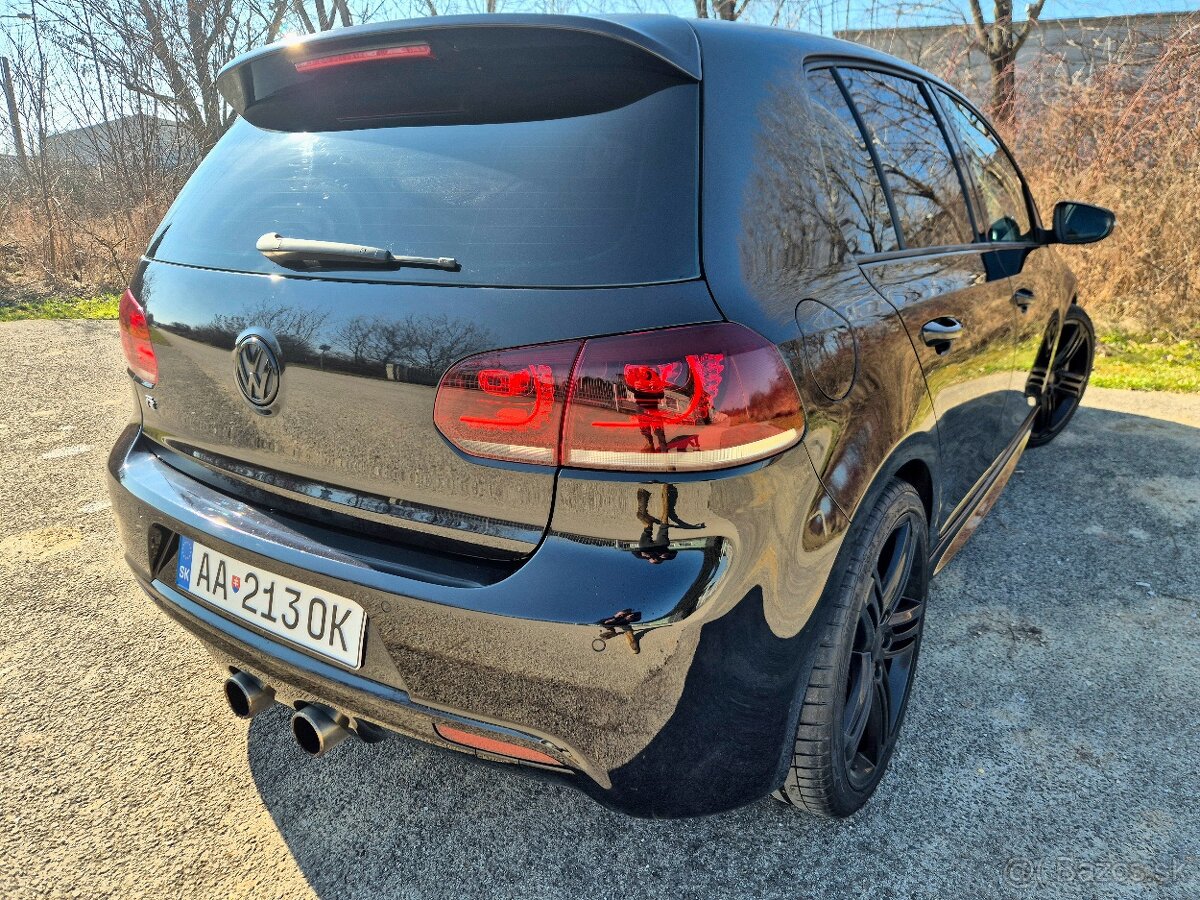 Predam Volkswagen Golf R 2.0 tsi 4x4 - 5