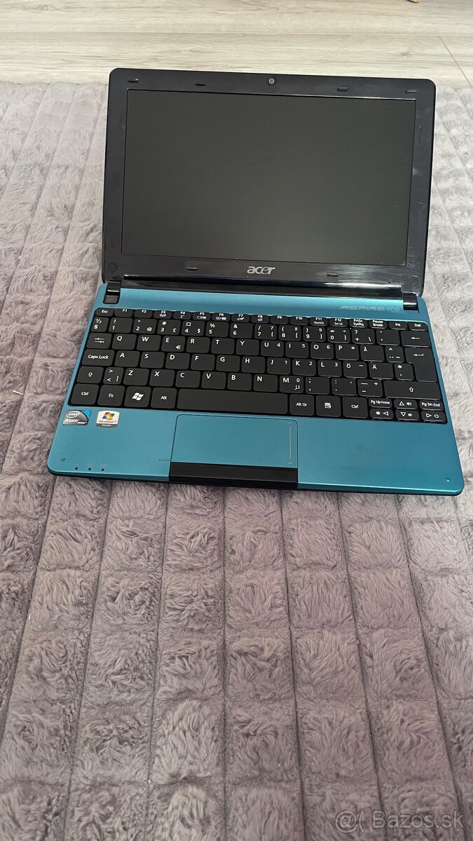 Predám Notebook Acer - 5
