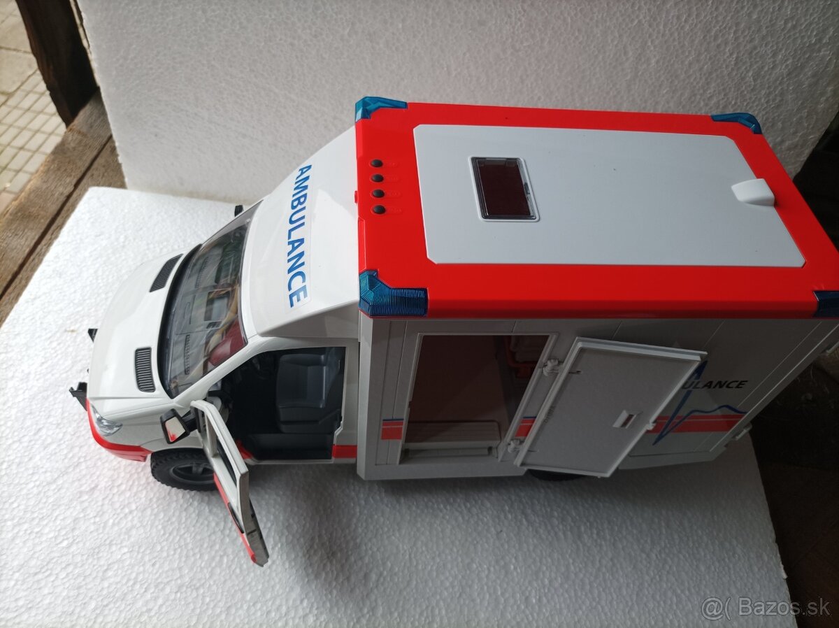 Bruder Sprinter Sanitka - 5
