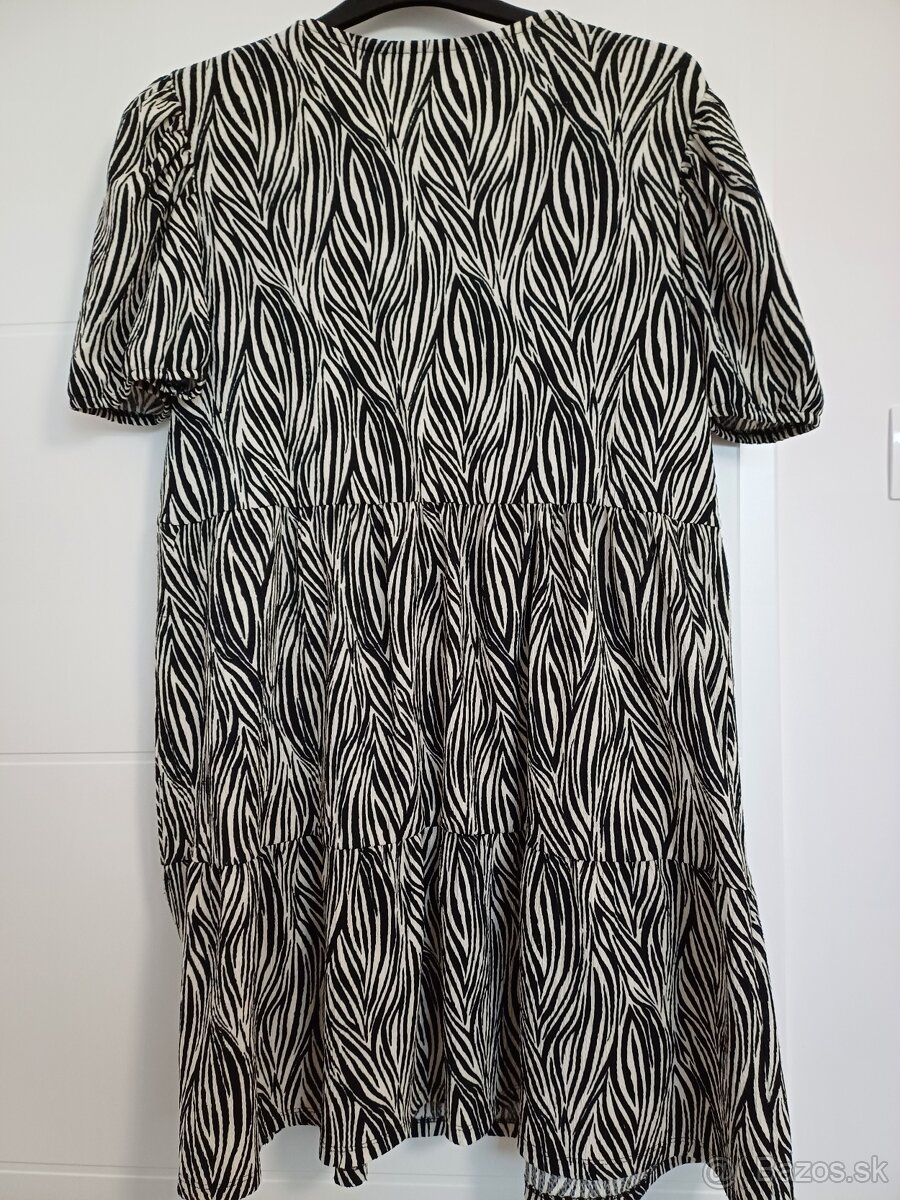 Dámske vzorované šaty - 5