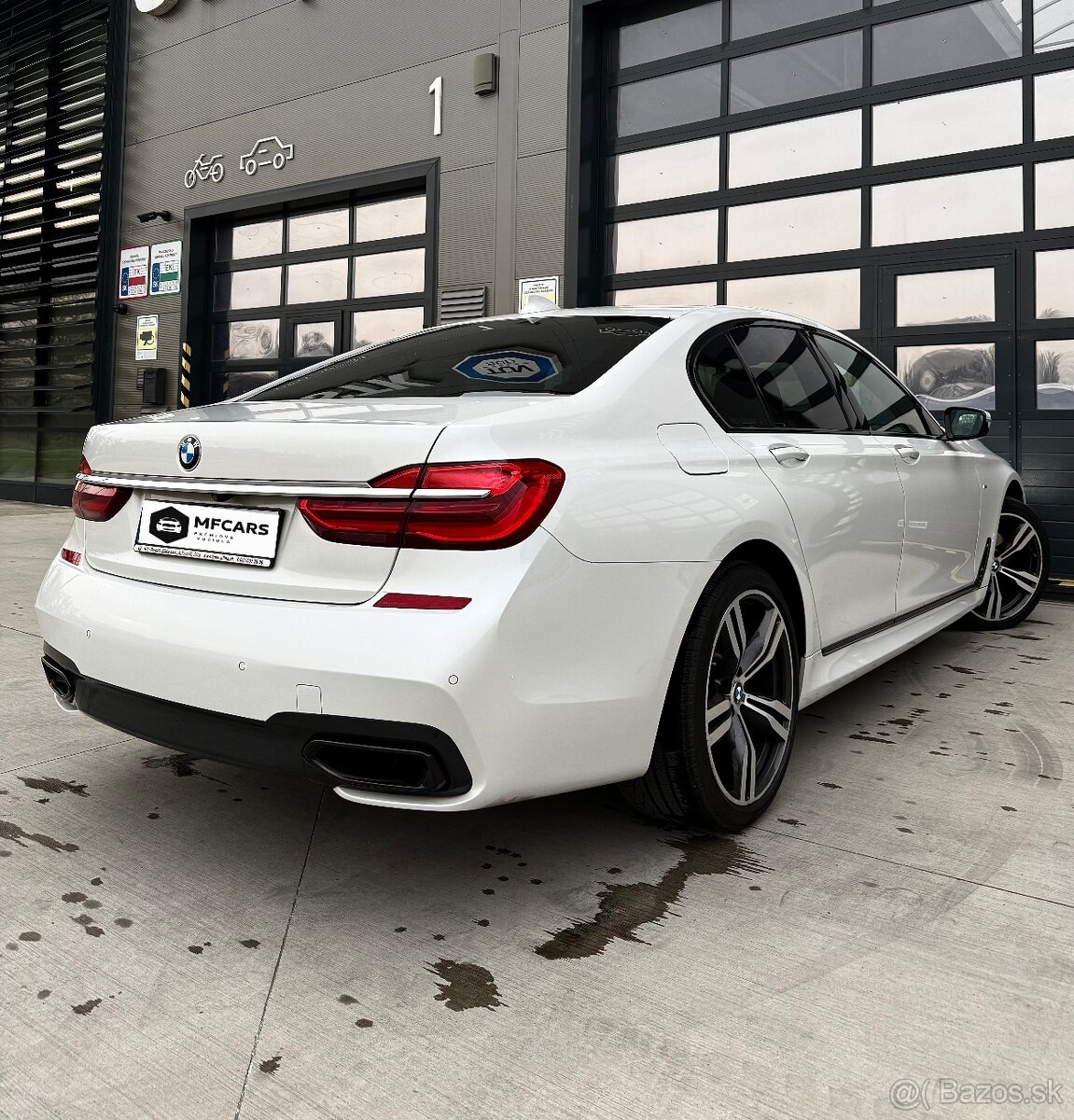 BMW 740d xDrive M-PACKET - 5