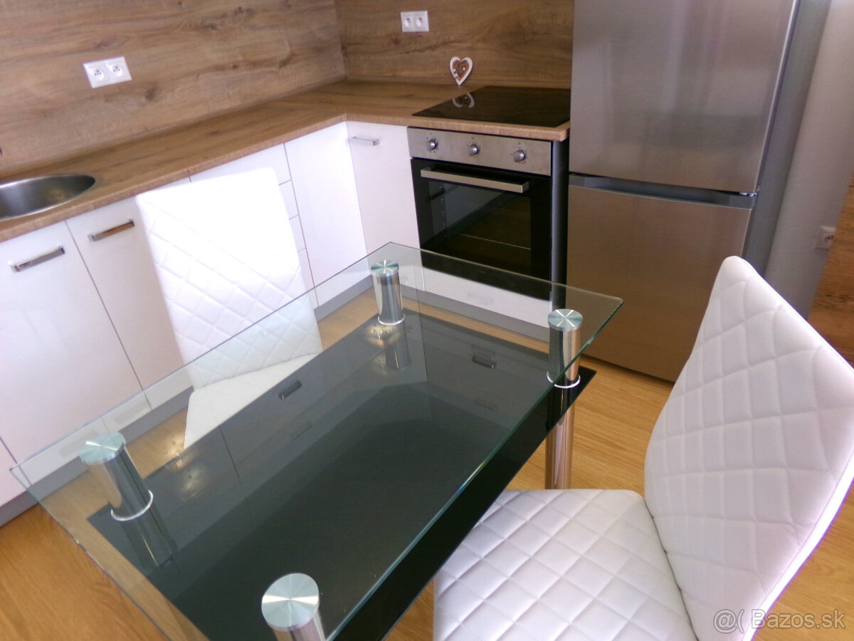 Novostavba pri Bratislave, 2 izb.byt, Terasa 6m, Len 1 sused - 5