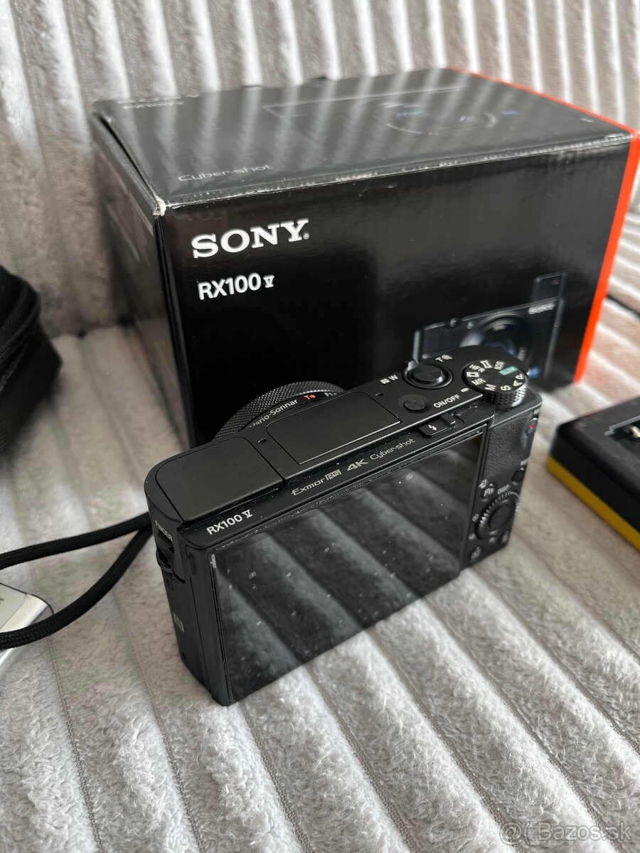 Sony Cyber-shot DSC - RX100 M5A - 5