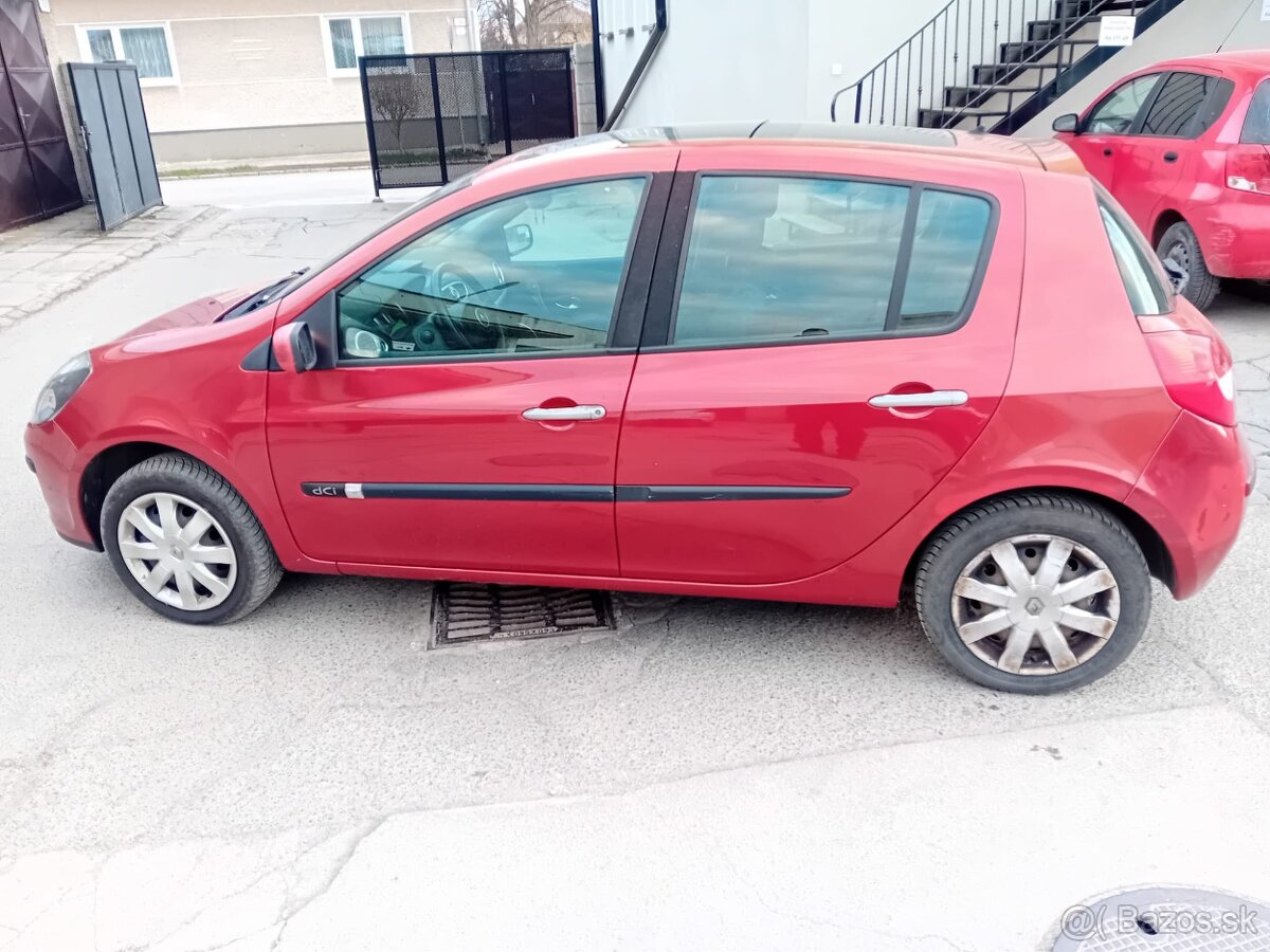 Renault Clio 1.5 dci - 5