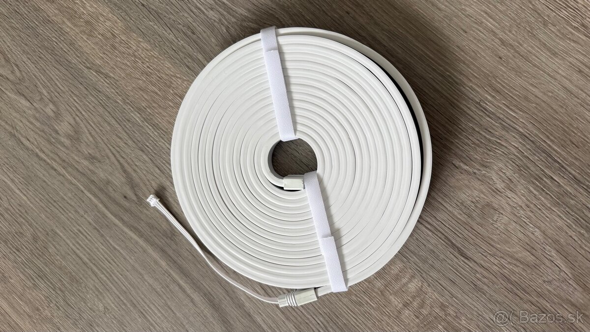 Neónový LED pás - 5