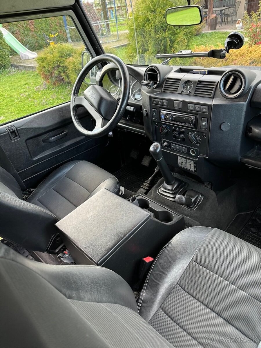 Predám Land Rover Defender 110 2.2 Puma tdi 2014 183tkm