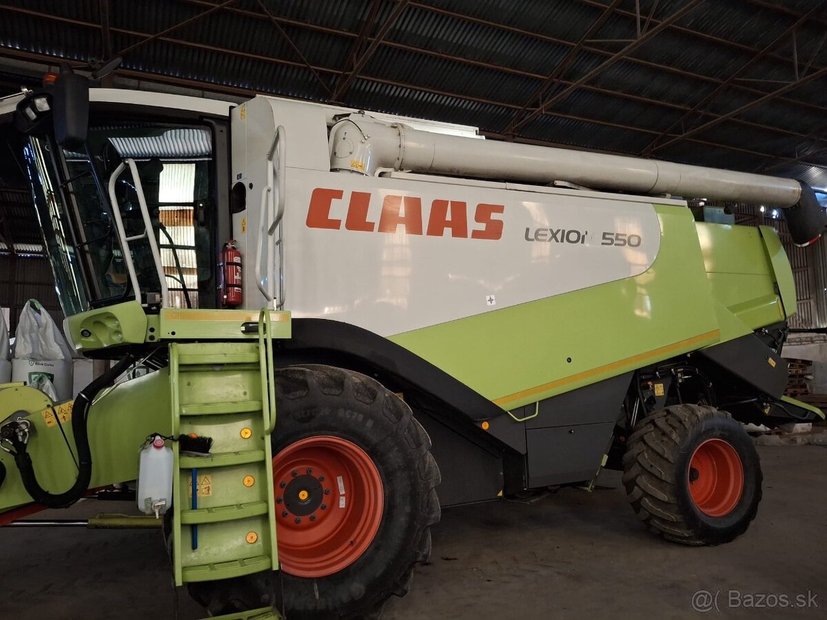 Kombajn Claas Lexion 550 - 5