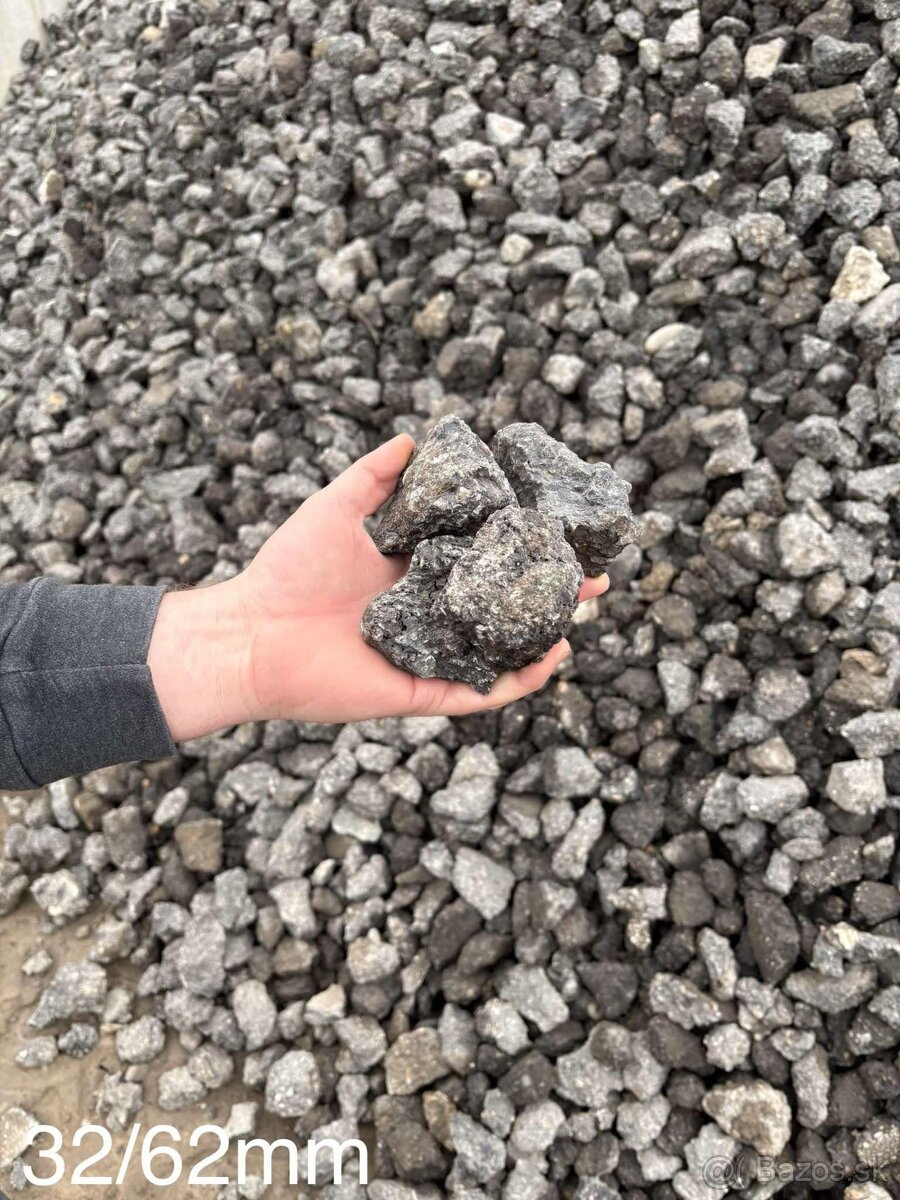 Drvený/-triedený asfaltový recyklát - 5