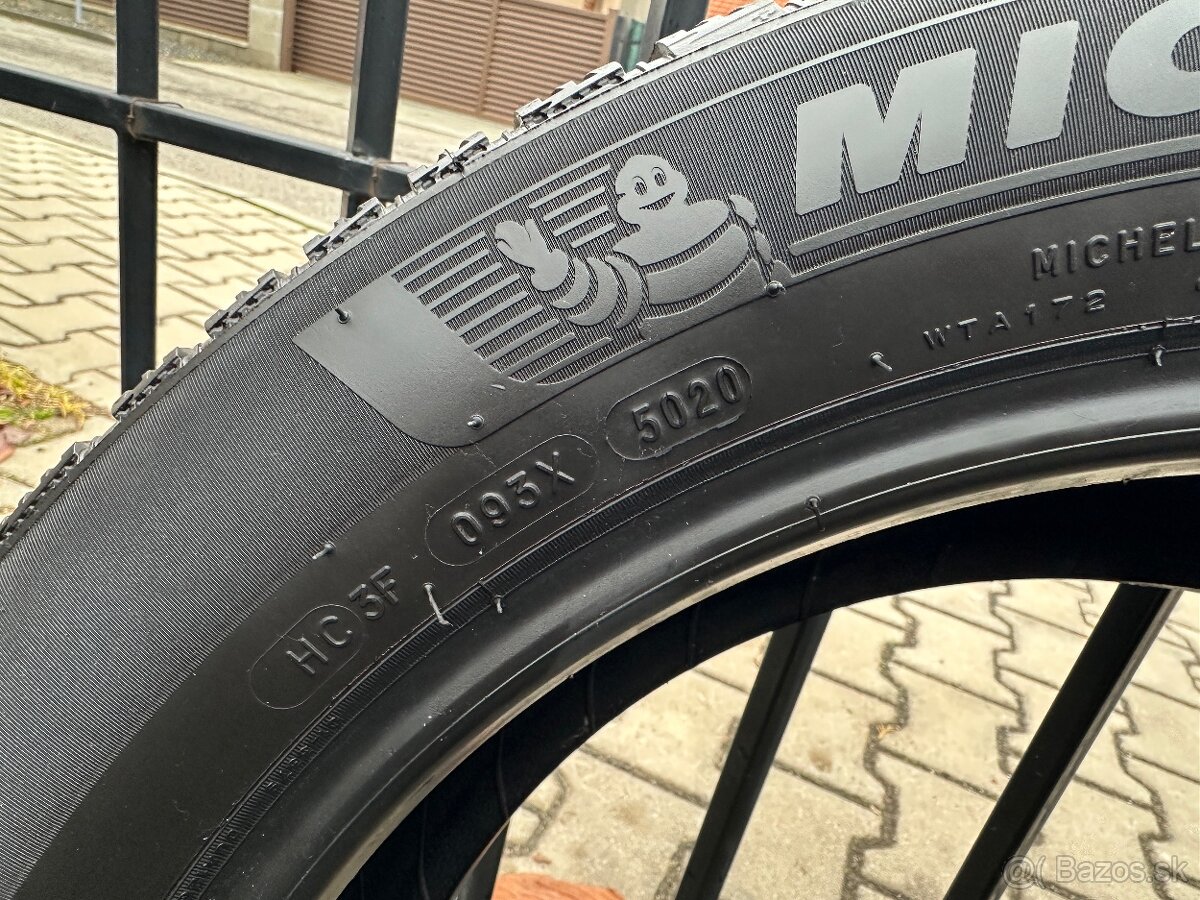 215/55 R17 98V XL zimné MICHELIN - 5
