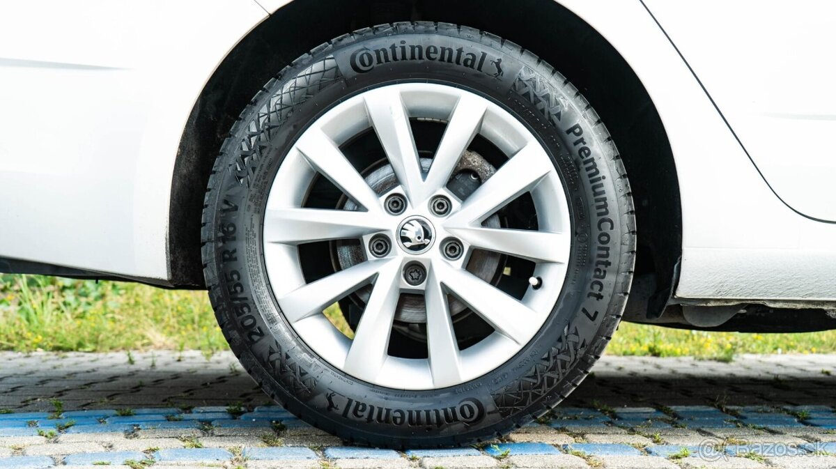 Škoda Octavia Combi 1.6 TDI Style DSG - 5