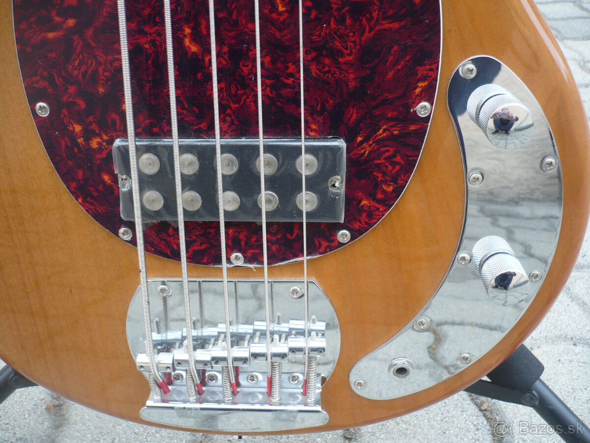 Predám legendárnu basu MUSIC MAN - 5