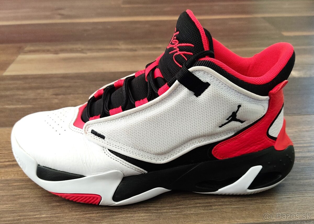 NIKE JORDAN MAX AURA 4 veľ.42,5 - 5