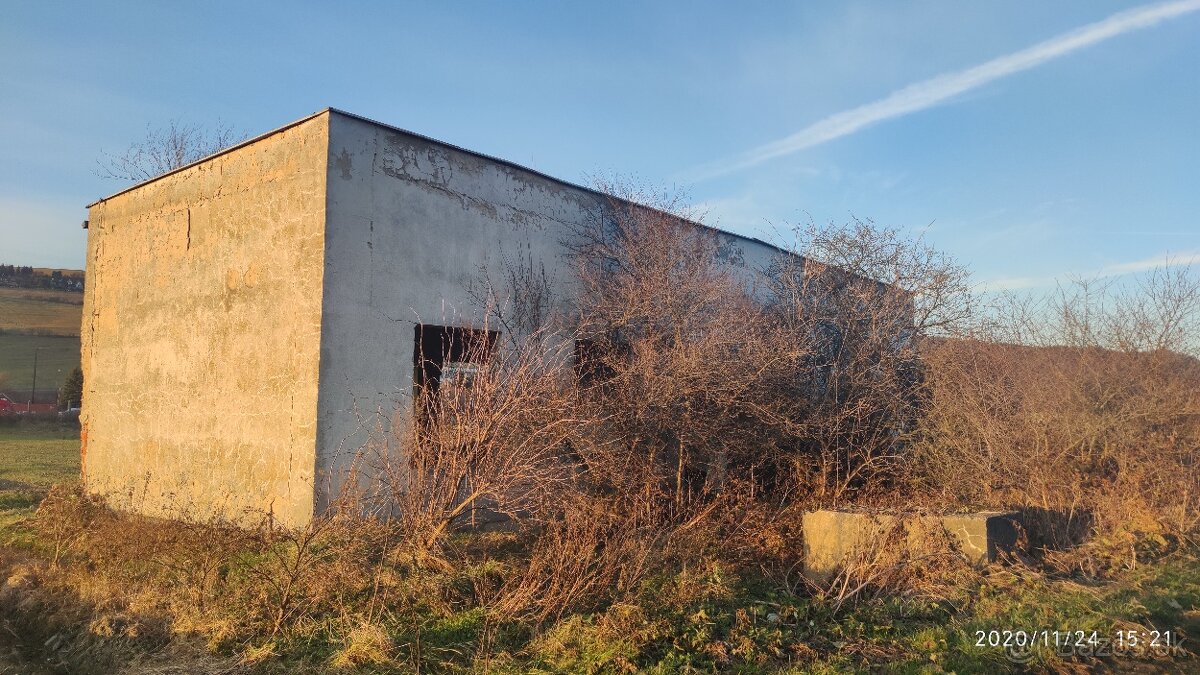 Predám pozemok s budovou - 5