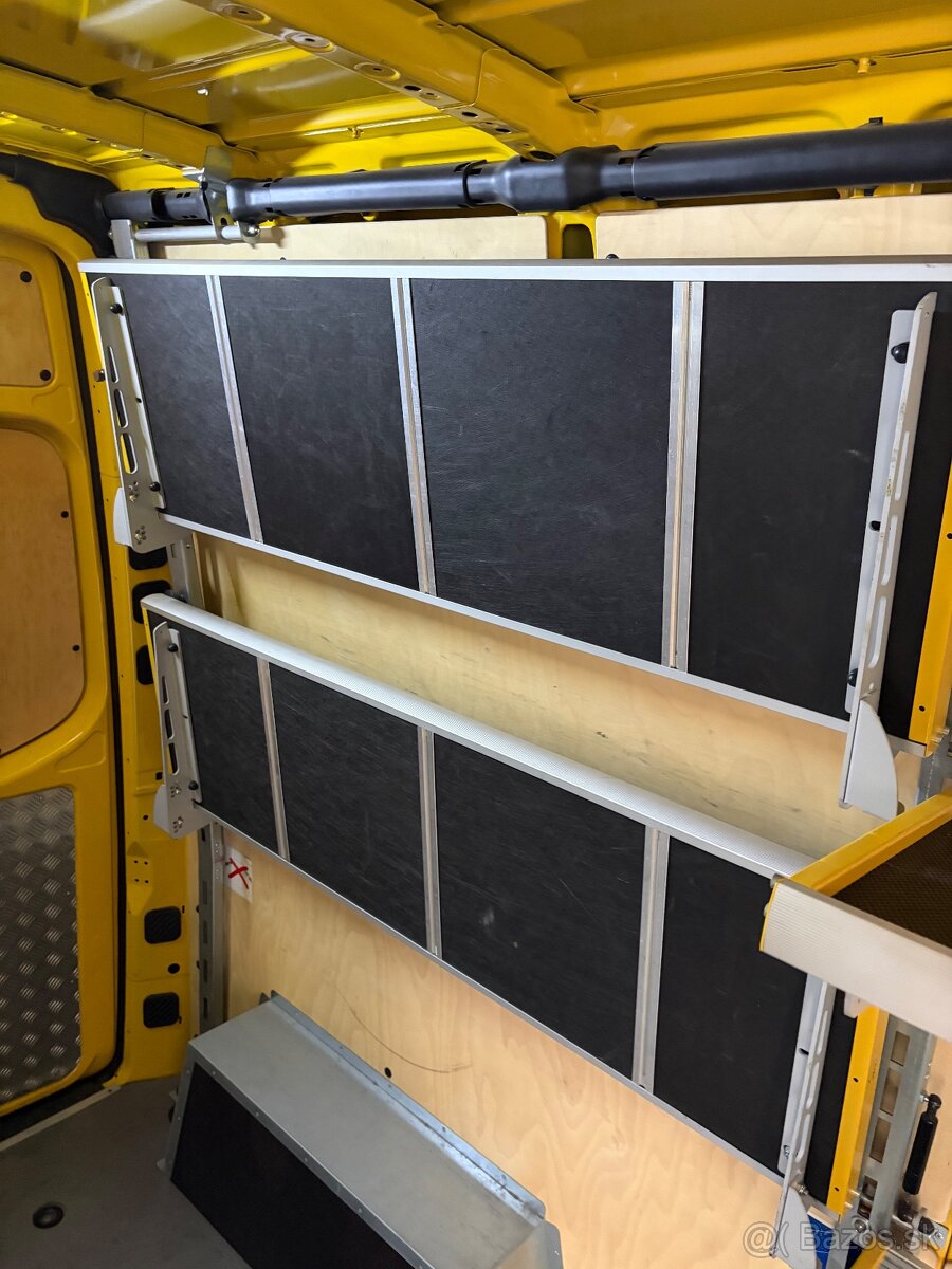 Mercedes e Sprinter 2021 elektricky 85kw(116k) 36.000km - 5