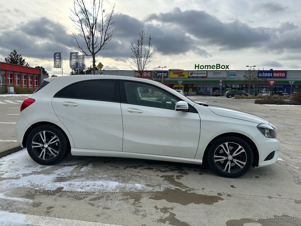 Predám Mercedes-Benz A180, 90kW (122PS) - 5