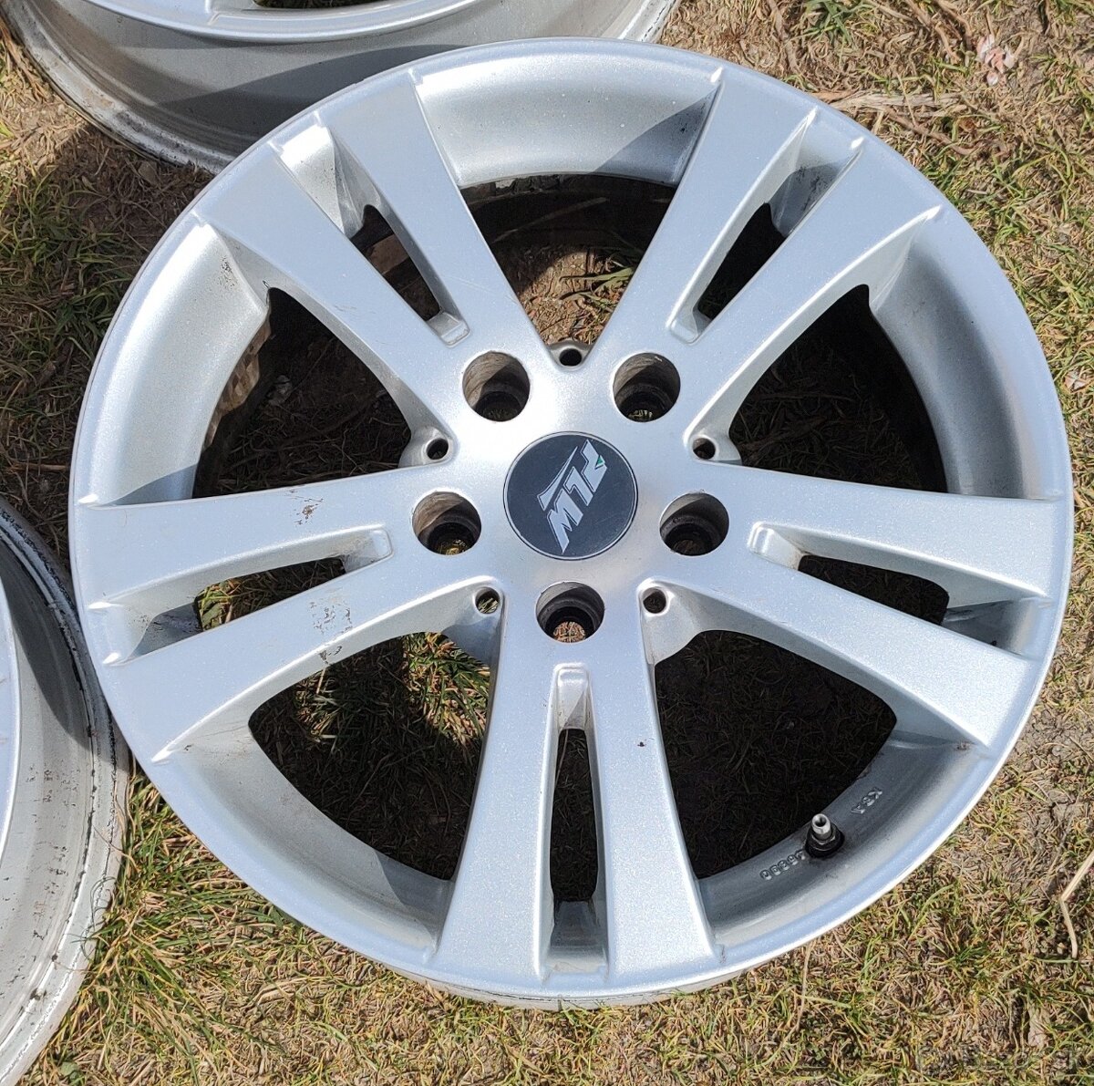 Alu disky 5x114,3 R16 - 5