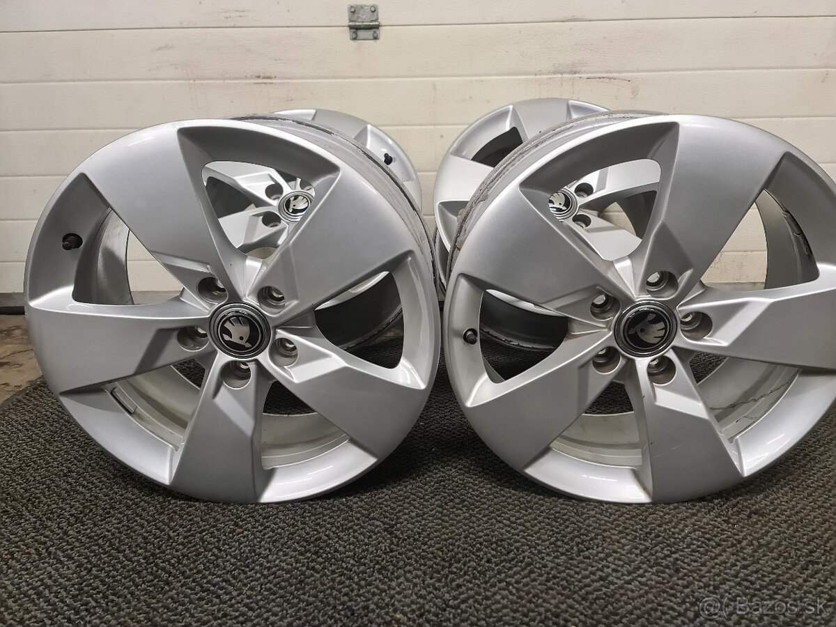 5X112 R17 7,0J ET47 ALU - 5