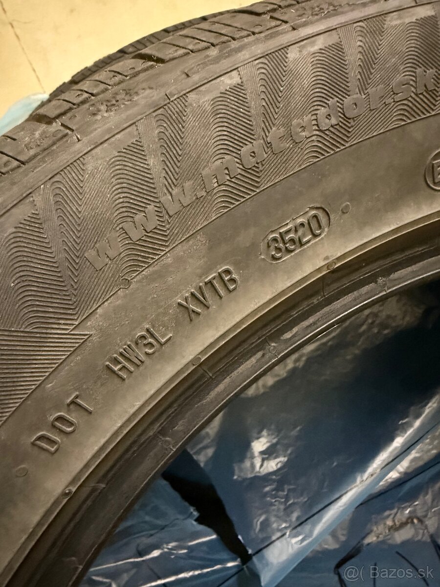 Pneumatiky 235/55 R18 - 5
