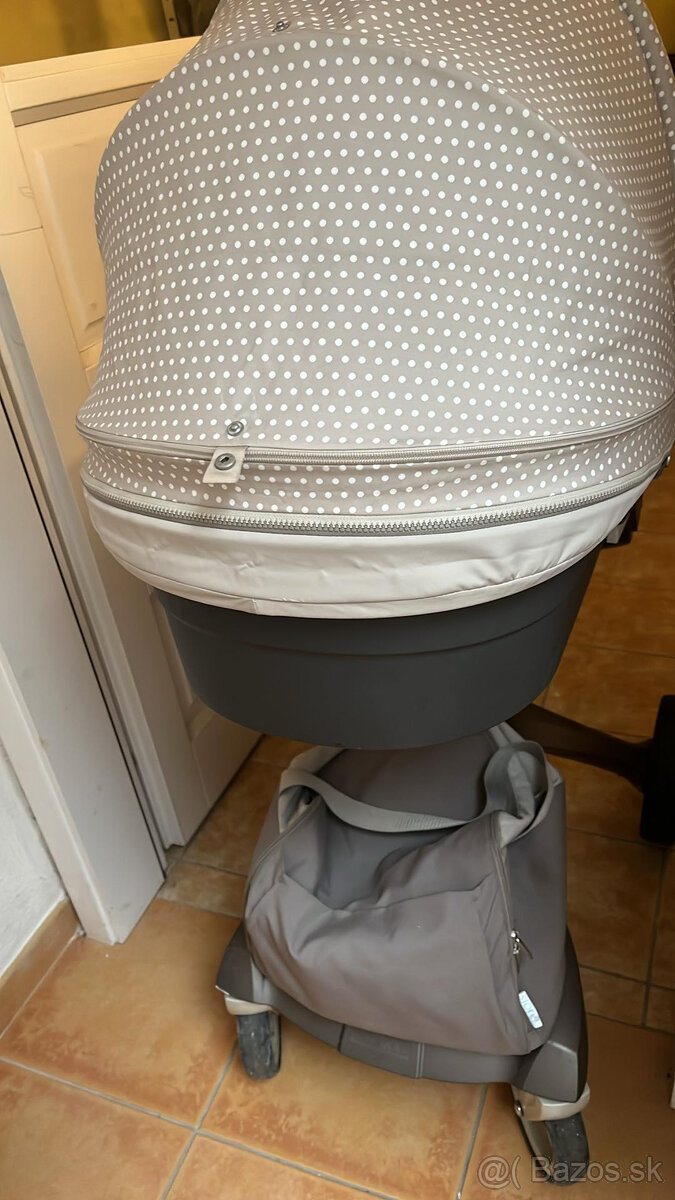 Predám kočík STOKKE - 5
