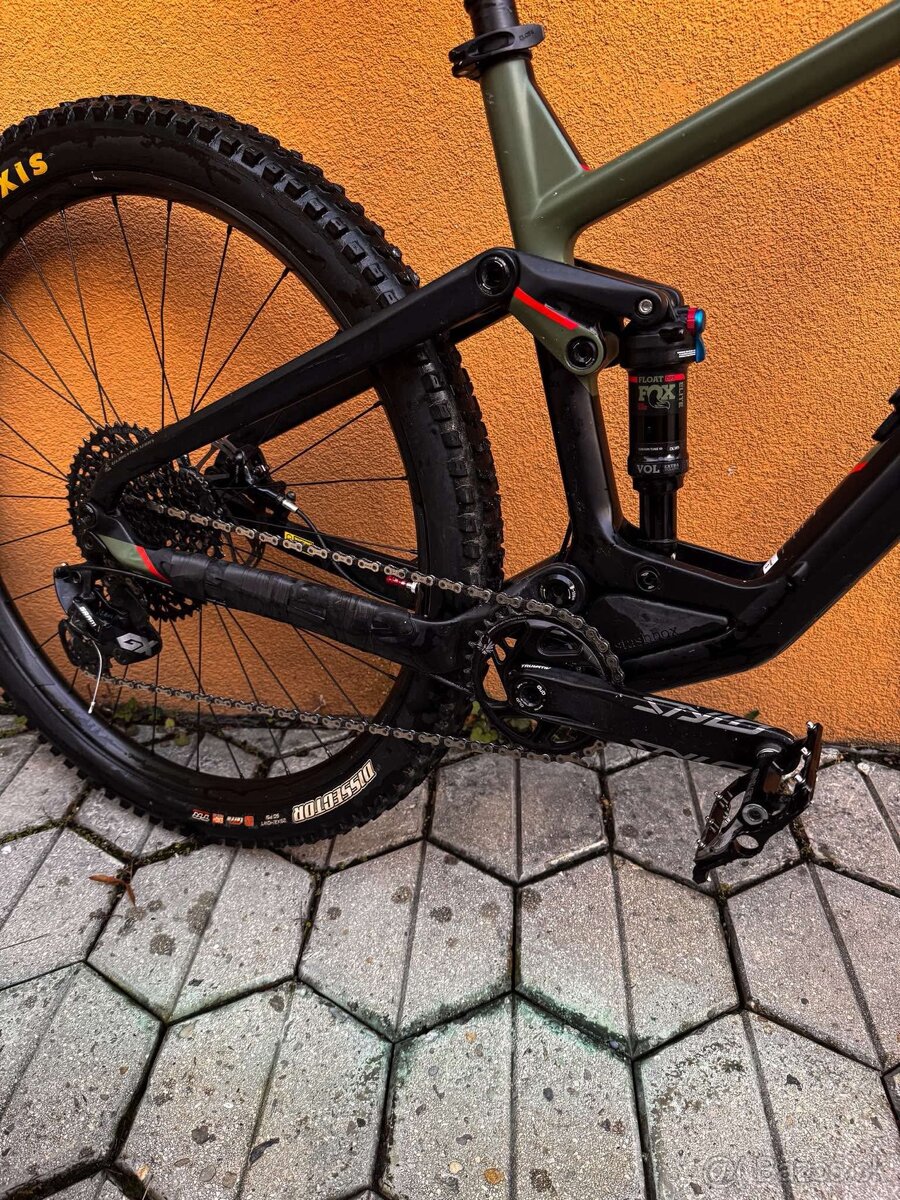 Bergamont Contrail Elite karbon M - 5