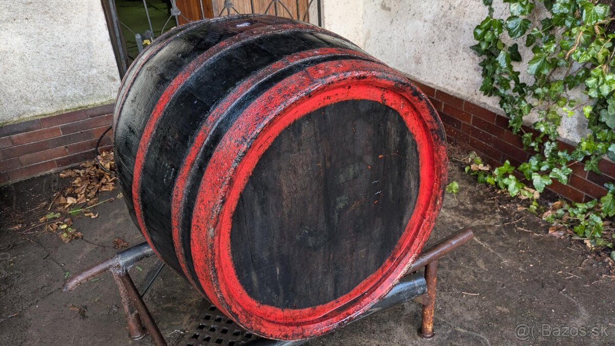 Sud (bečka) na dekoraci - 5