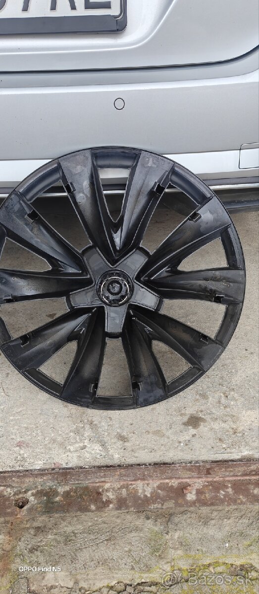 Puklice na Tesla model 3 (2019—2023) - 5