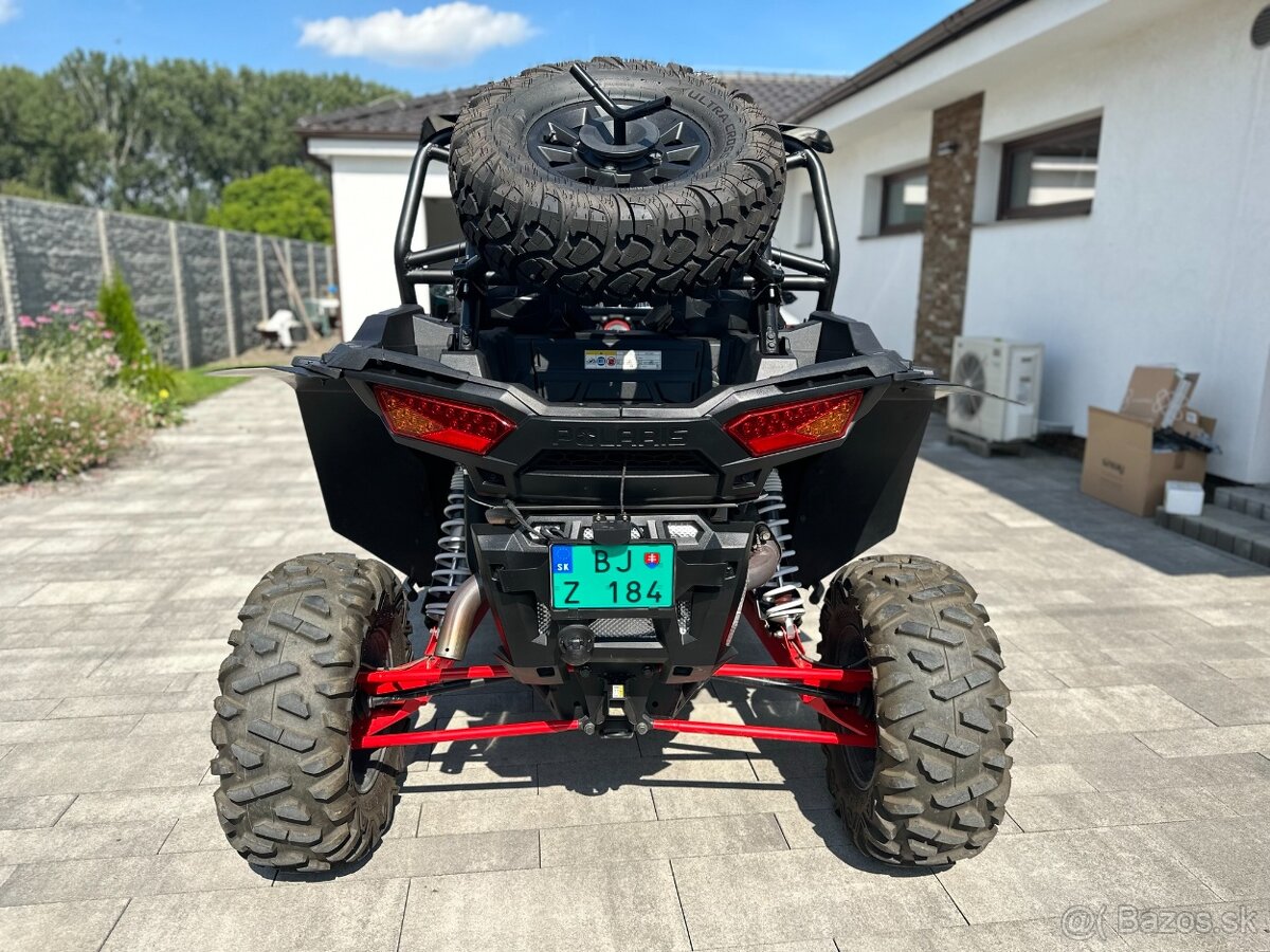 Polaris RZR 1000 xp