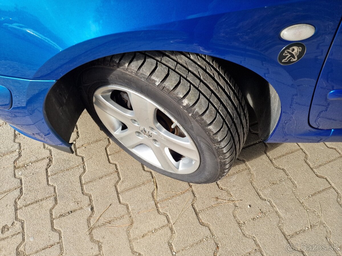 Peugeot 307 CC 1.6 16V 110k M5 cupé/cabrio (benzín) - 5