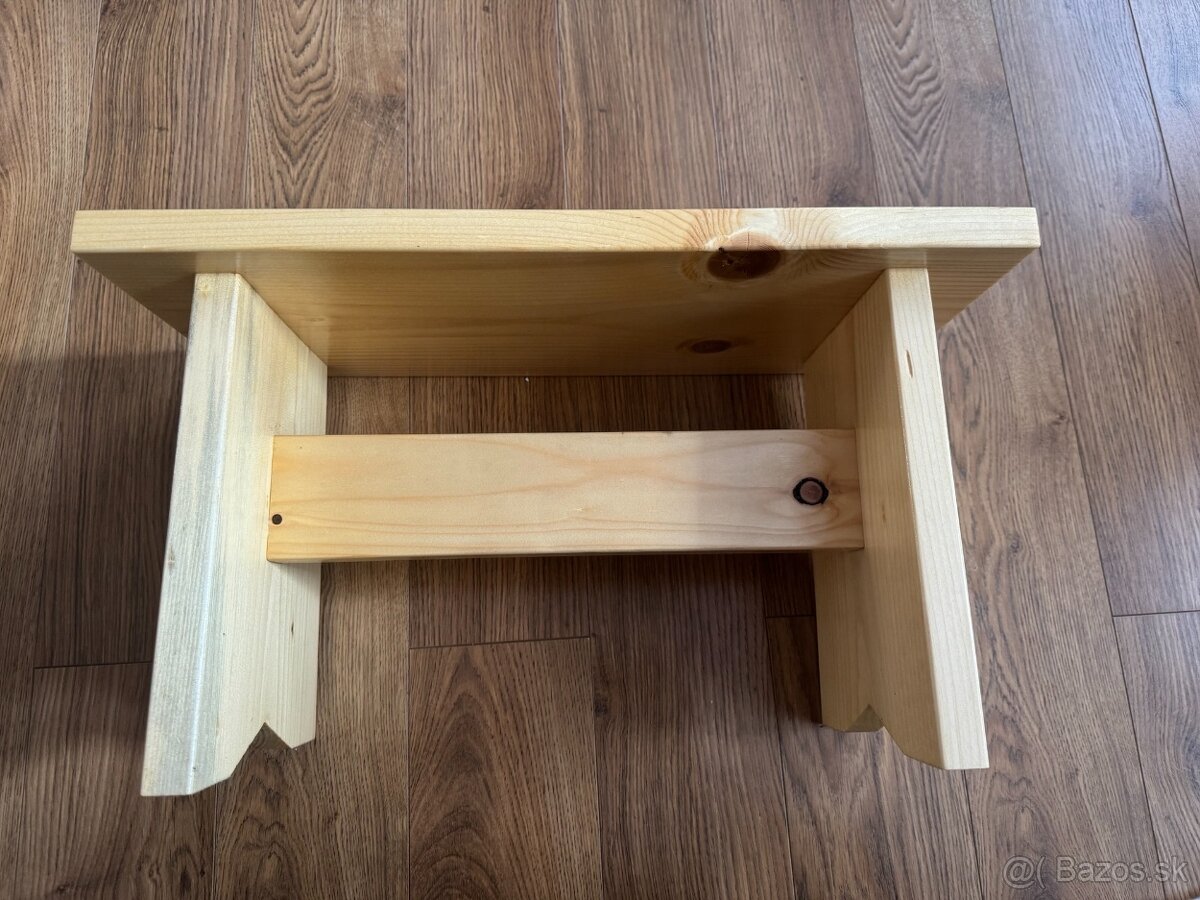 Drevený stolček, stolcek na sedenie - 5