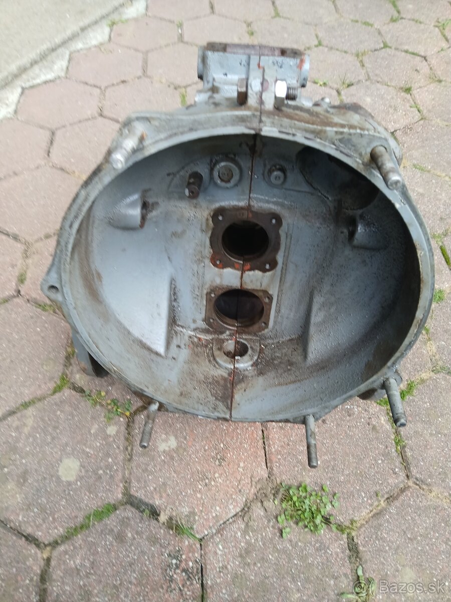 Poltare, skrina prevodovky TK 14,Mt8 132 - 5