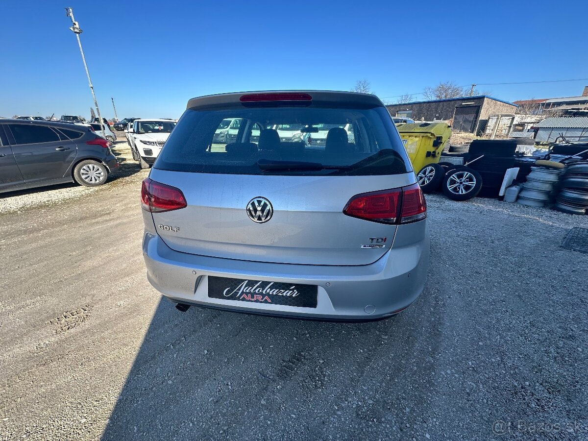Volkswagen Golf 1.6 TDI Trendline - 5