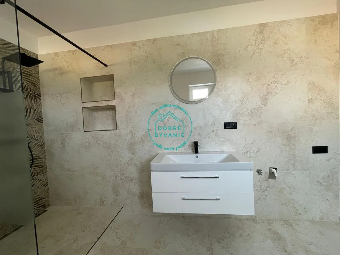 Prenájom Garsónky v polyfunkčnom dome v centre - 5