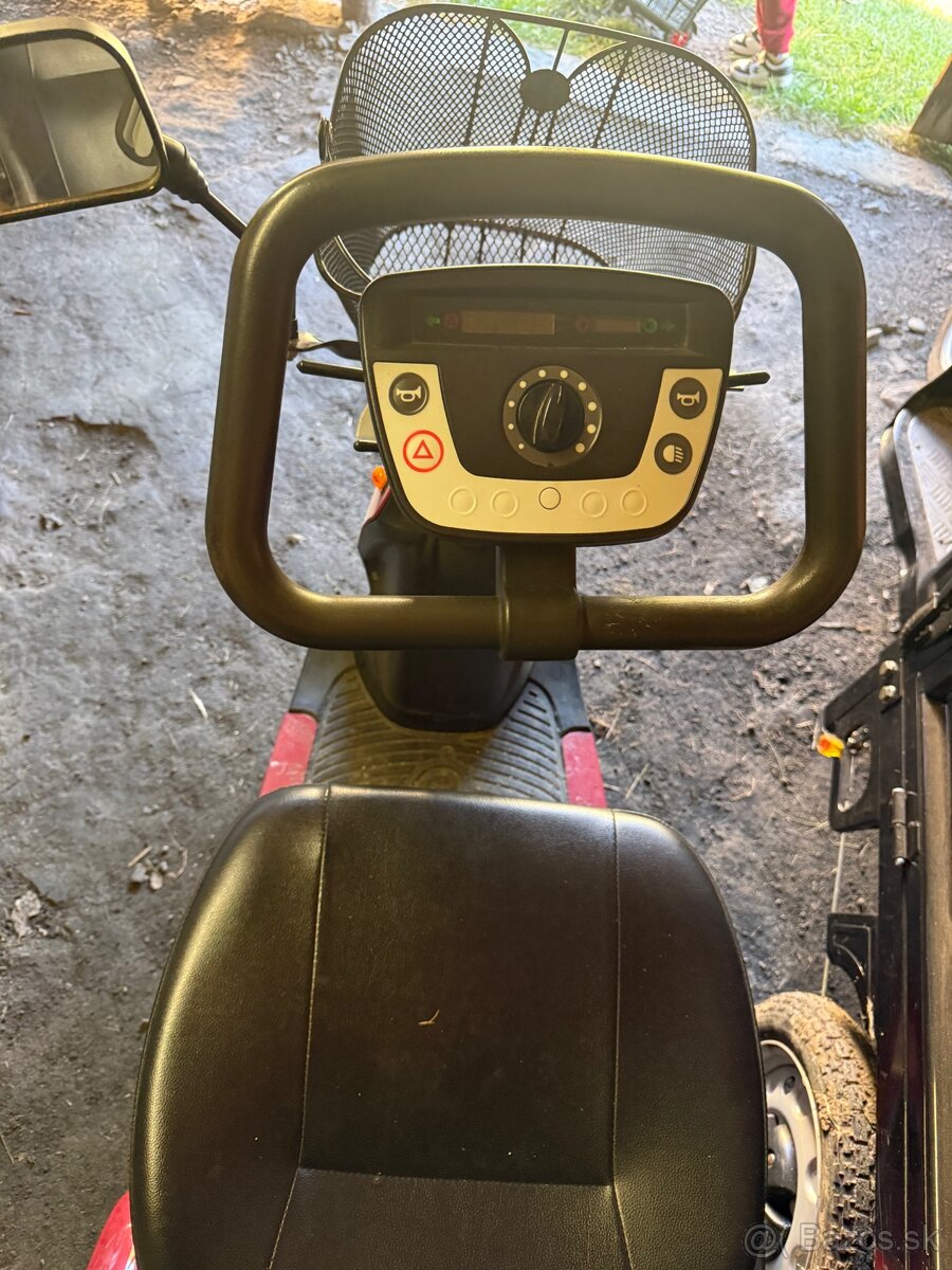 Elektrický invalidný vozík - 5