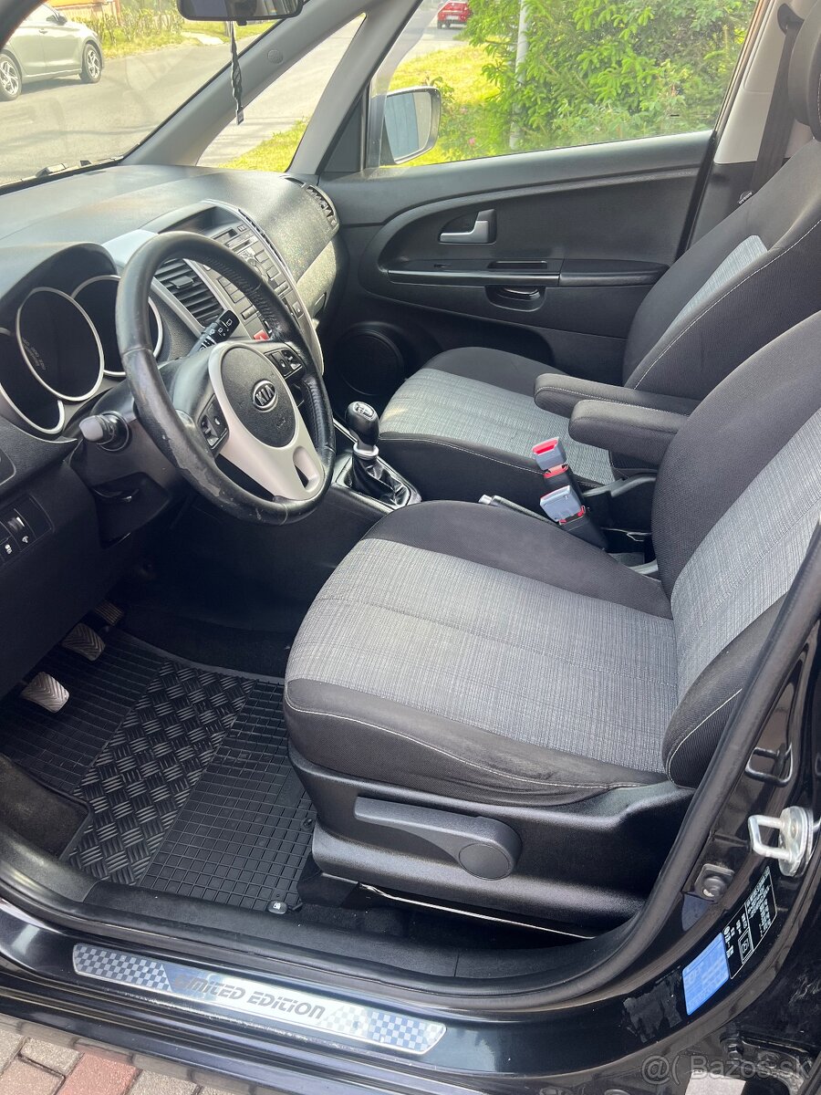 KIA Venga 1.4 crdi - 5