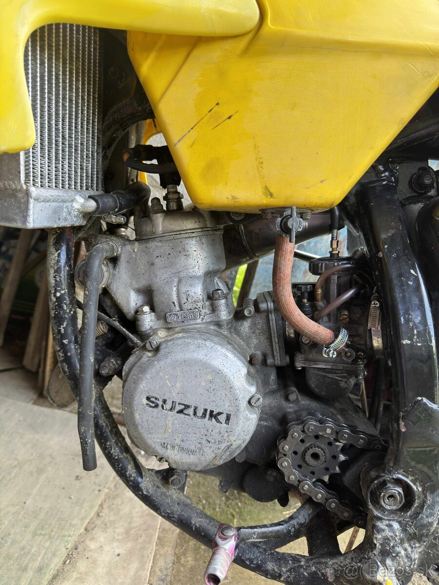 Suzuki rm 125