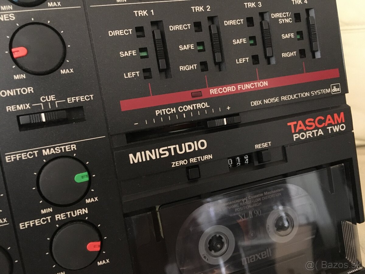 Tascam Portastudio TWO - Balenie, manualy, zdroj, popruh - 5