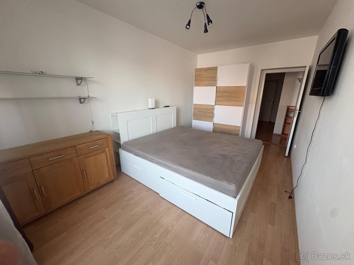 2 izbový byt Liptovský Mikuláš - Blízko centra (Nábrežie) - 5
