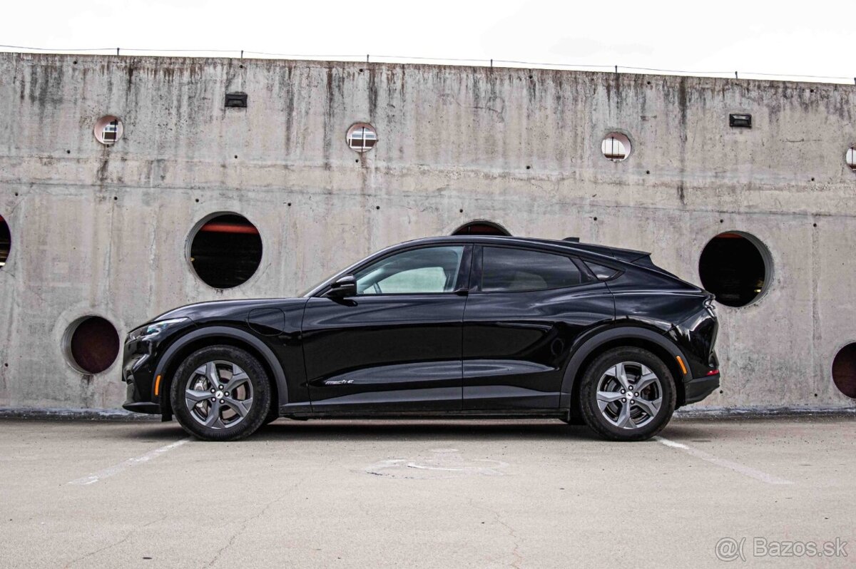 Ford Mustang Mach-E / ODPOČET - 5